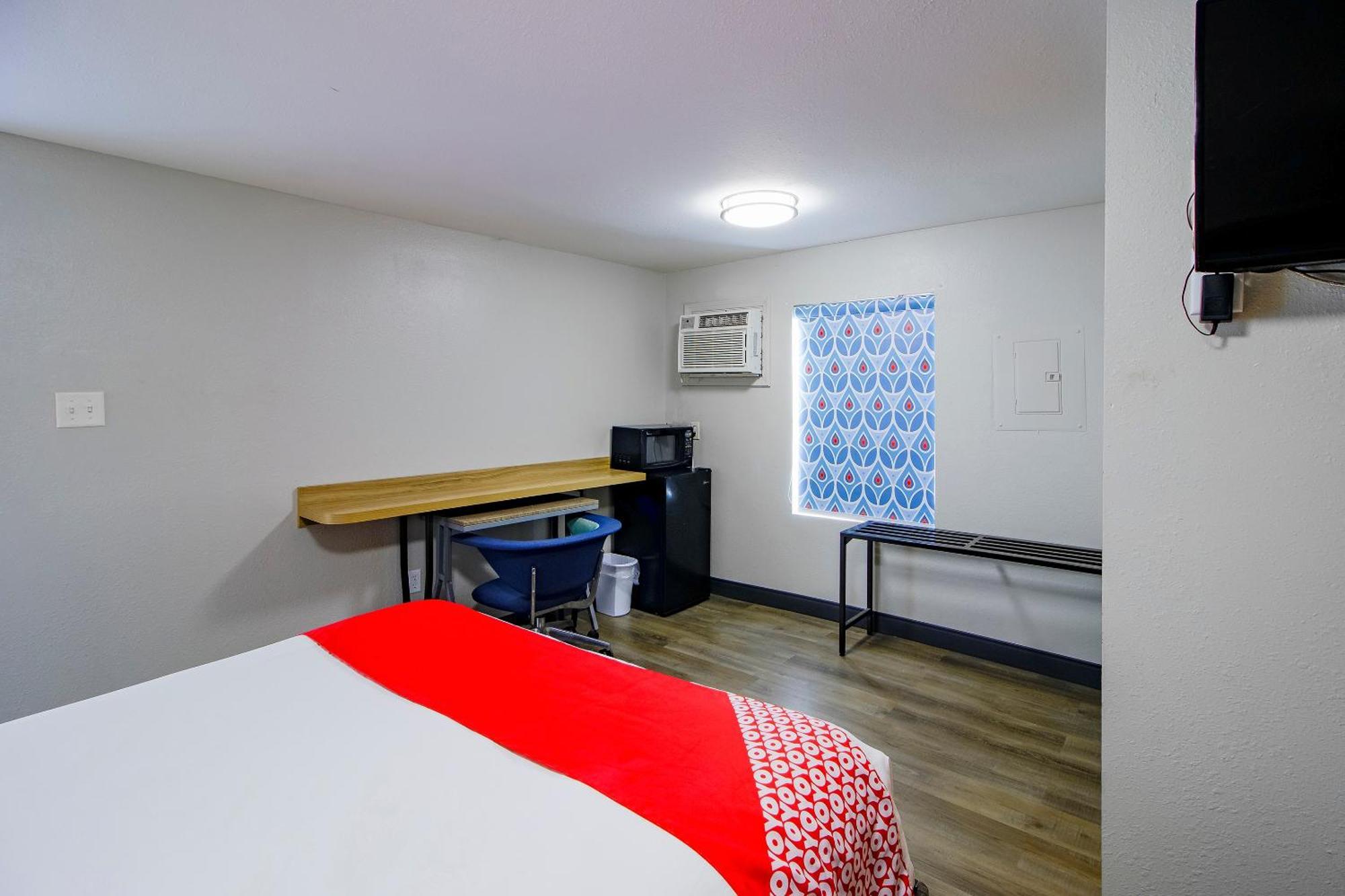 Oyo Hotel Sulphur La Hwy 90 West Zewnętrze zdjęcie